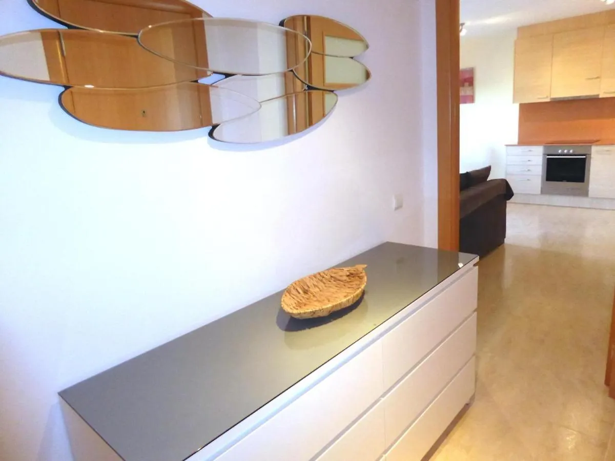 Piso Moderno Con Terraza, Jardin, Piscina Y Wifi, A 400M De La Playa En Llanca - Es-228-137 Apartment